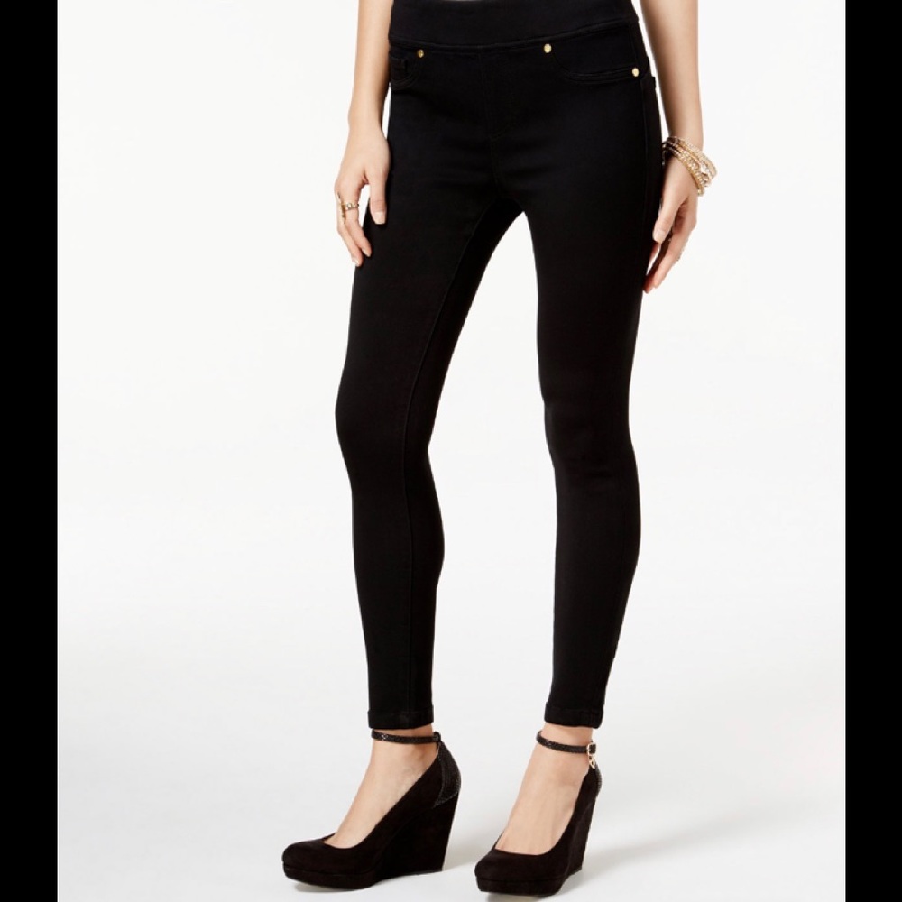 Thalia Sodi’s Super Skinny  Large